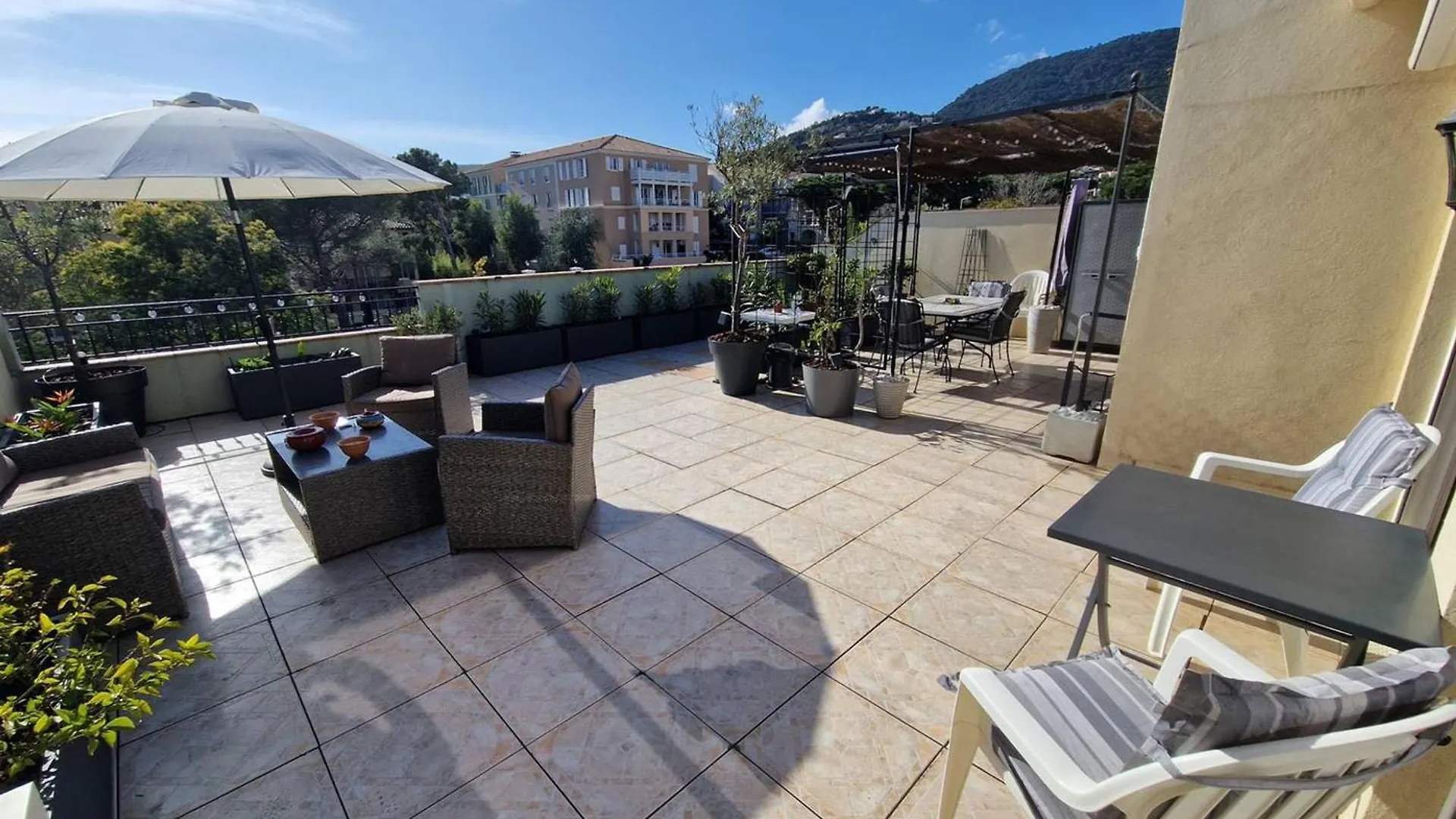 Casa vacanze Appartement 3 Chambres Avec Terrasse, Piscine Et Tennis, Climatise - Fr-1-100-350 Cavalaire-sur-Mer